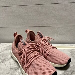 Puma NRGY W/ Soft Foam Pink shoes size 9